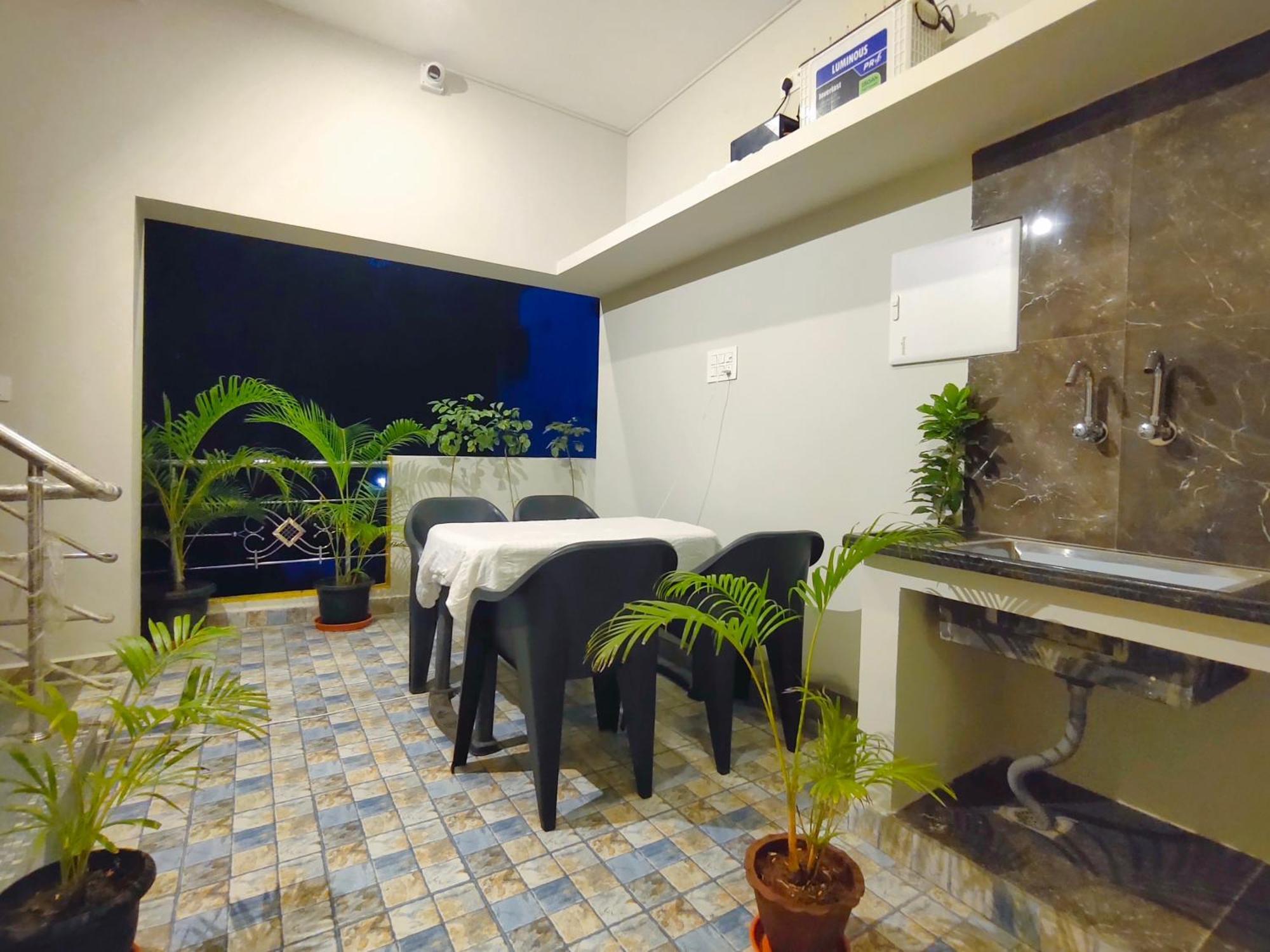 Pv Inn Ποντισερί Εξωτερικό φωτογραφία
